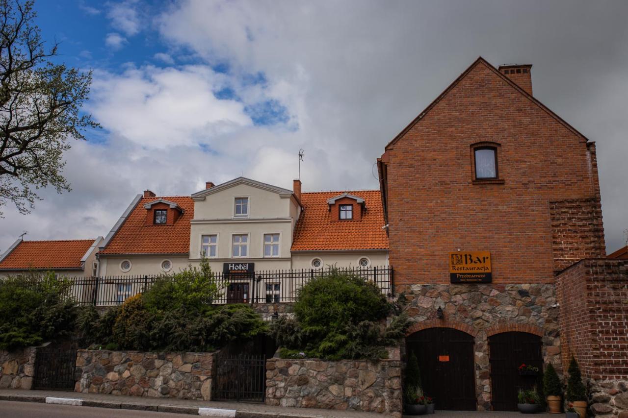 Hotel Przedzamcze Dzialdowo Esterno foto