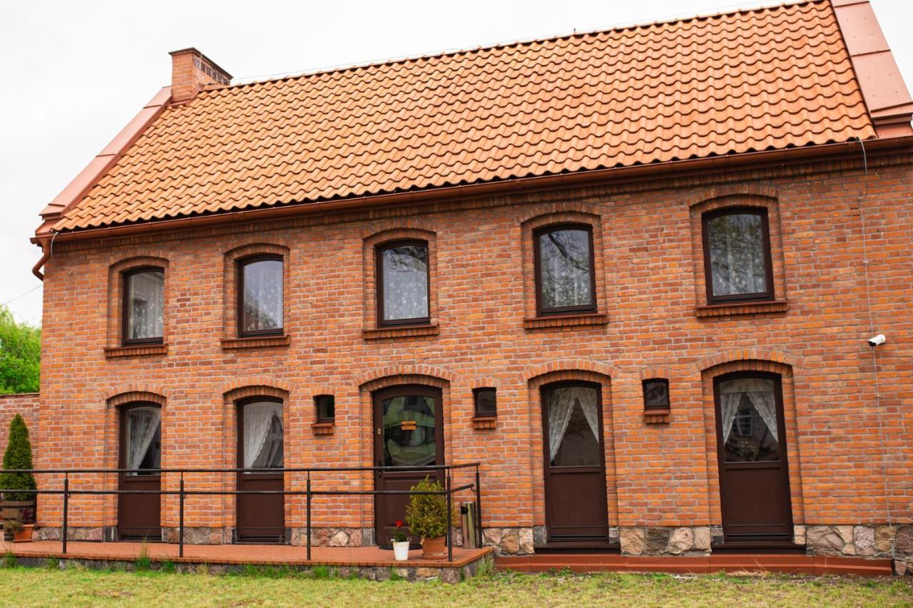 Hotel Przedzamcze Dzialdowo Esterno foto